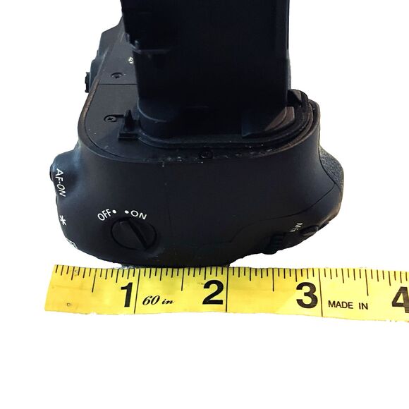 Canon BG-E16 Battery Grip for EOS 7D Mark II **2 Battery Magazines Original Box - Picture 13 of 16